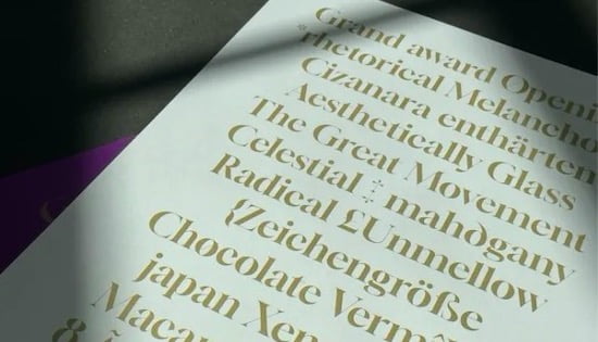 Gloock Font free
